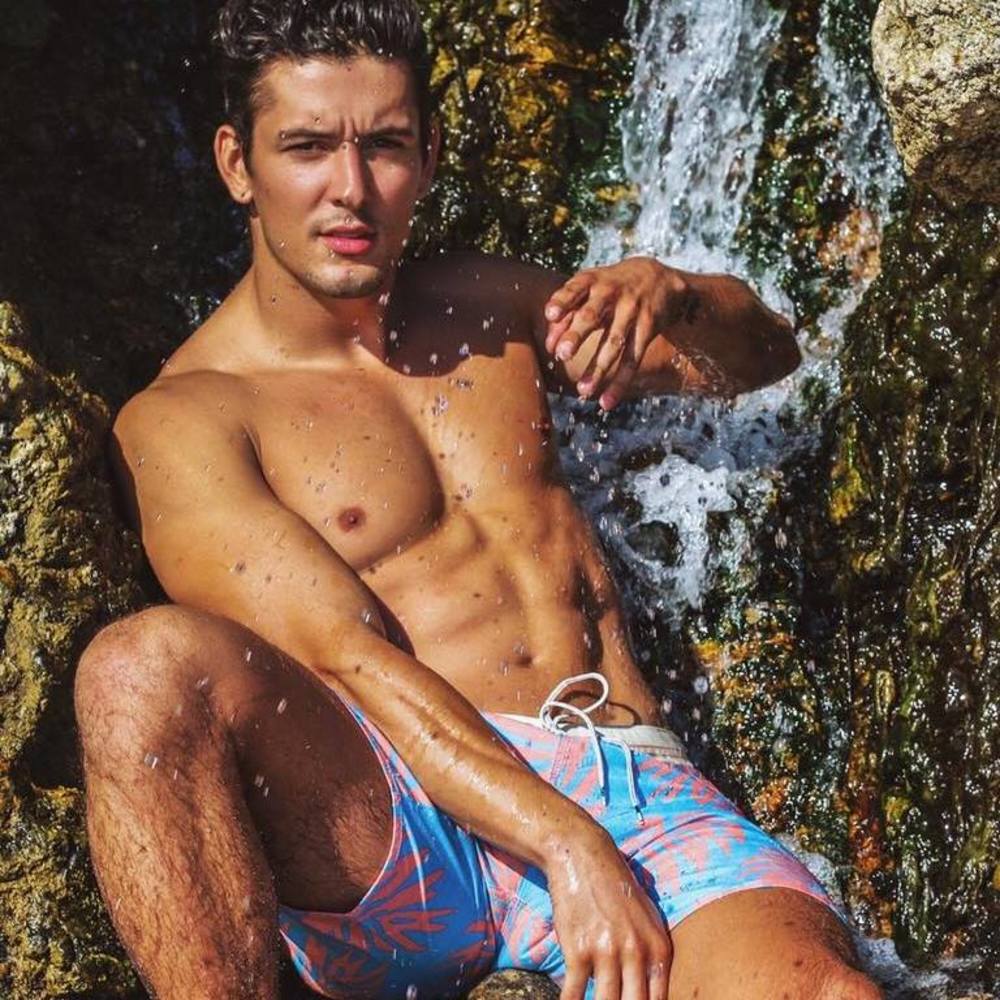 Meet your Posher, Joao